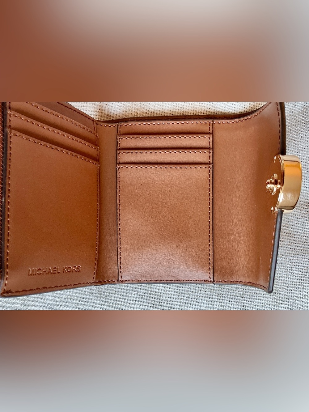 Michael Kors Carmen Brown Signature Logo Medium Snap Wallet NWT - Picture 3 of 8